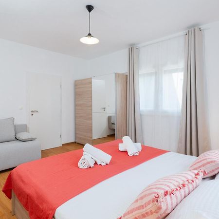 Apartments Vitorio Zadar Eksteriør bilde